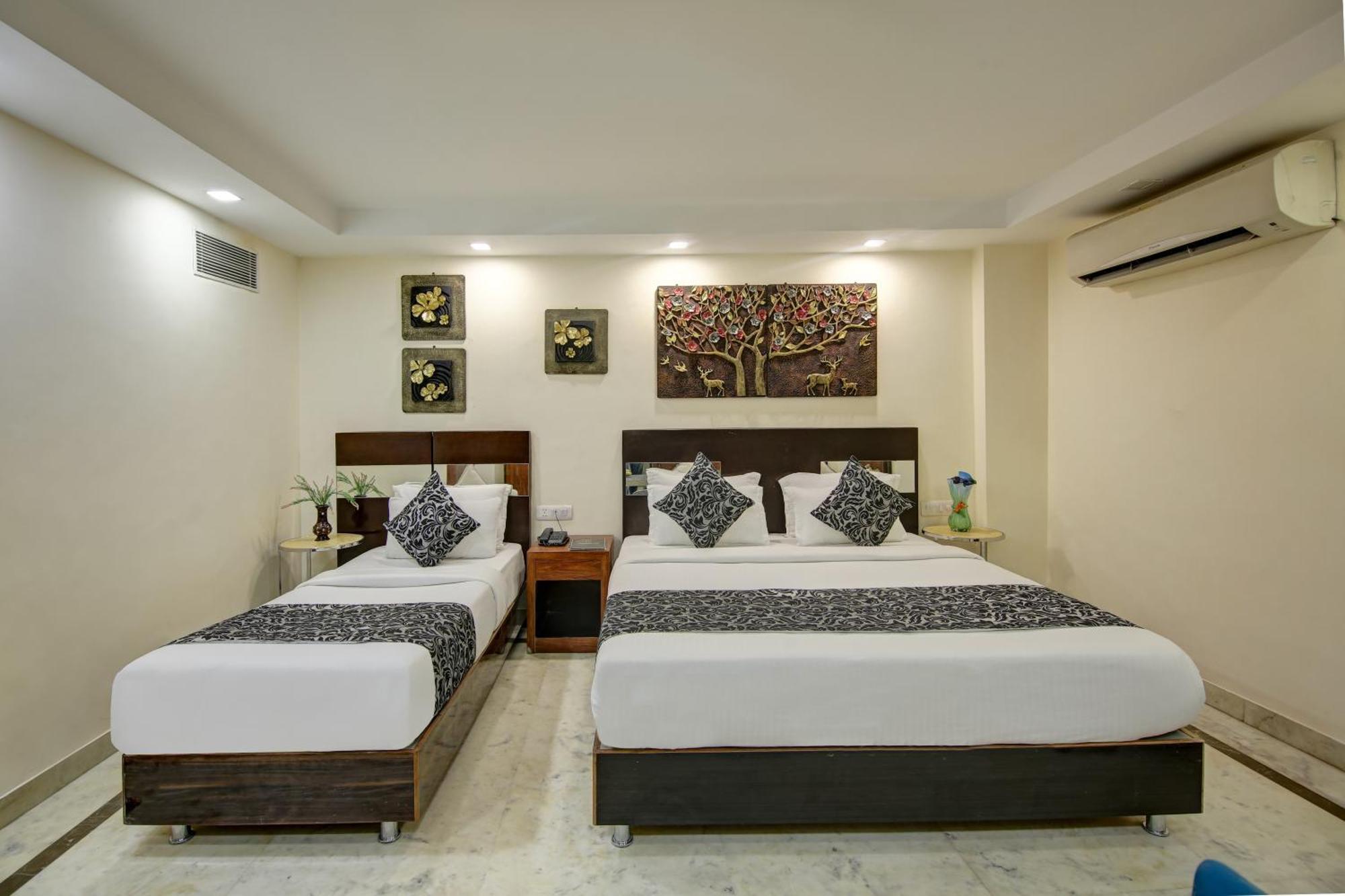 Hotel Neu Villa - Near Connaught Place & New Delhi Railway Station Neu-Delhi Exterior foto
